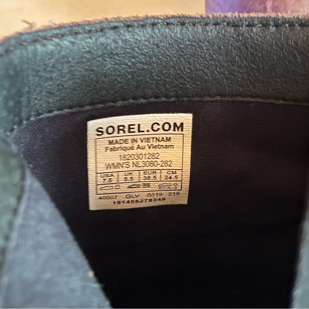 Sorel Women's Lolla Ankle Bootie in Buffalo with Buckles NL3080-282 Size 7.5 - Picture 7 of 8